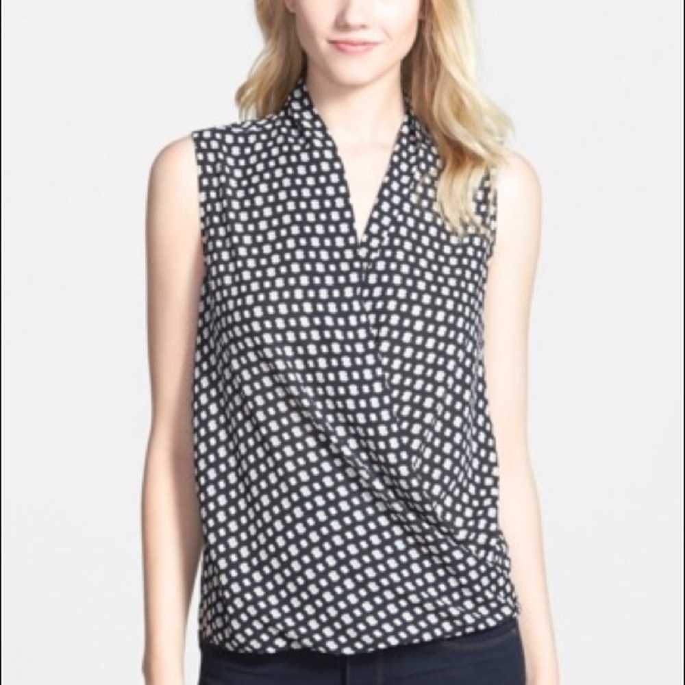 PLEIONE faux wrap sleeveless blouse